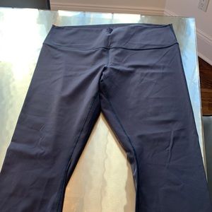 Lululemon Wunder Under leggings